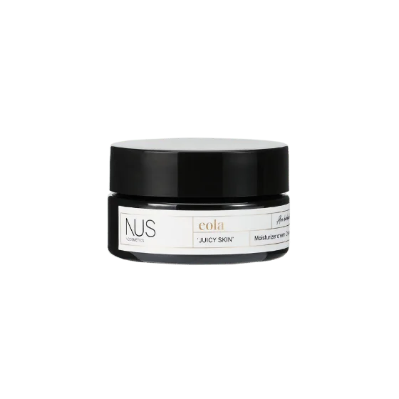 caja-1-unidad-bote-negro-etiquetado-eola-juicy-skin-crema-hidratante-facial-dia-nus-cosmetics-home-care-cuidado-facial-1-x-50ml